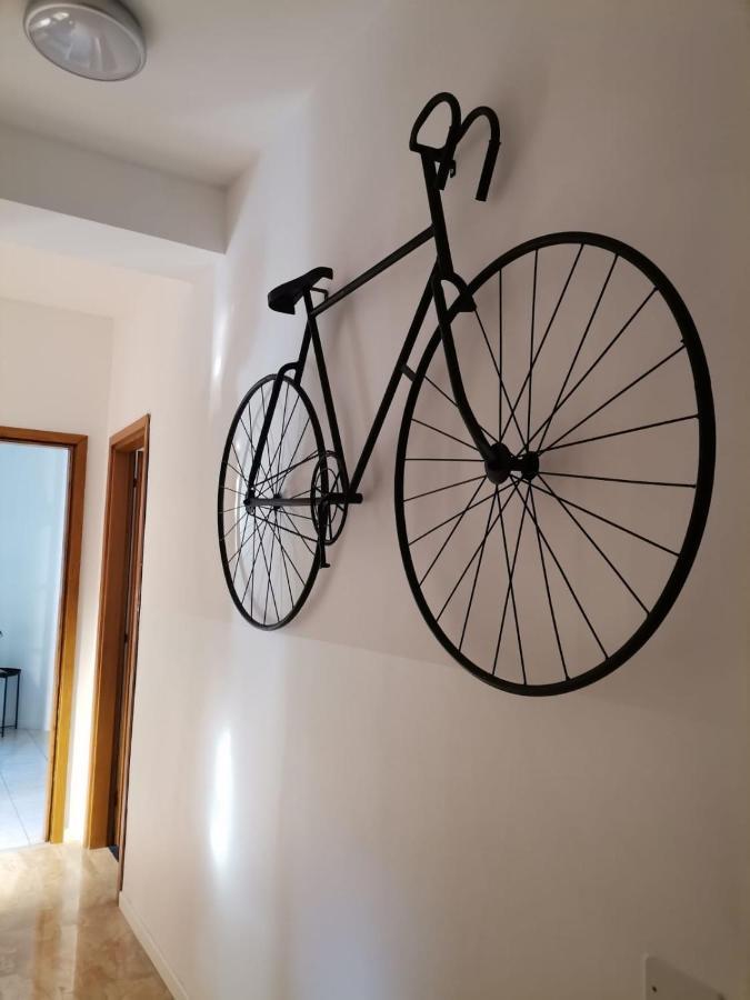 Guesthouse Tree Rooms Industrial Bergamo Luaran gambar