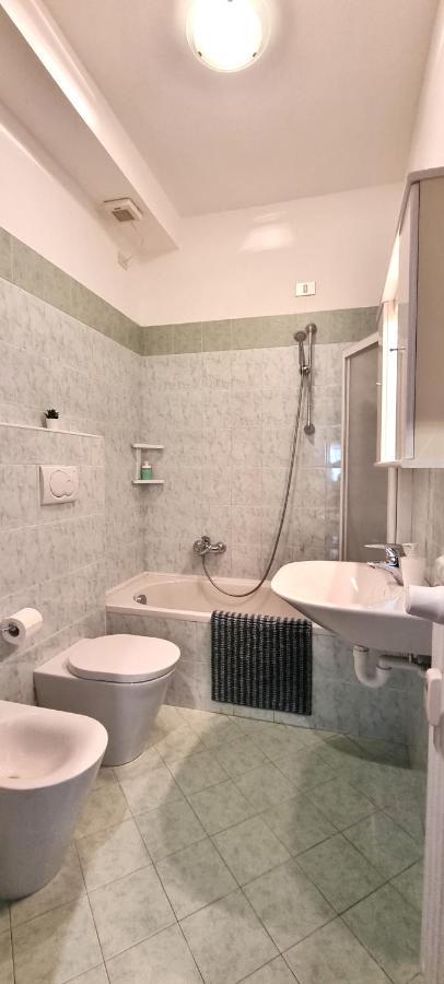 Guesthouse Tree Rooms Industrial Bergamo Luaran gambar